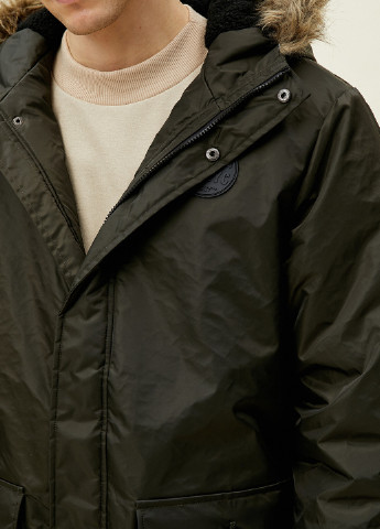 Оливковая (хаки) зимняя куртка KOTON