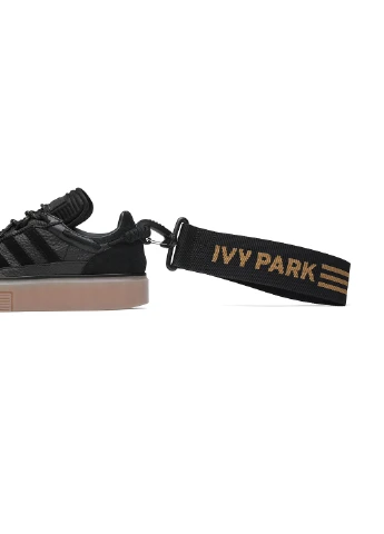 Черные кеды adidas