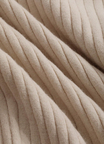 Светло-бежевый демисезонный свитер SHEIN