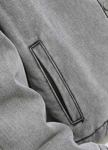 Светло-серая зимняя куртка SHEIN