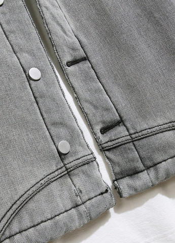 Светло-серая зимняя куртка SHEIN