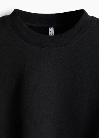 Черный свитшот H&M однотонный без декора (364525212)