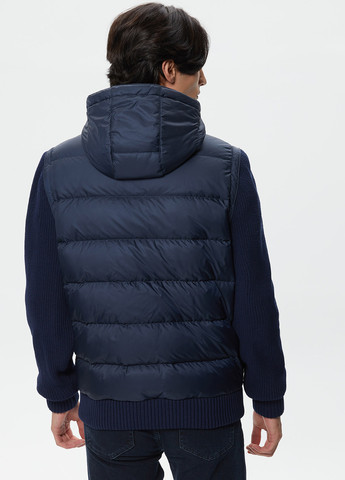 Темно-синя демісезонна куртка Lacoste