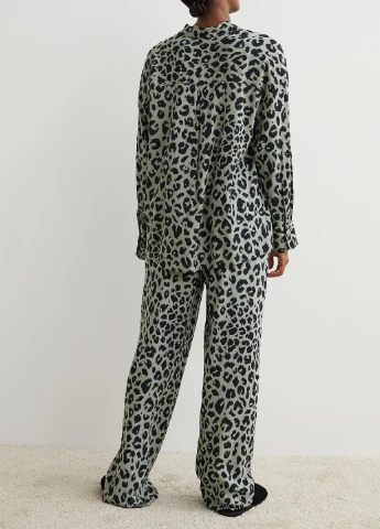 Чорна блуза H&M