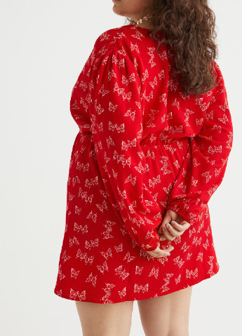 Красное кэжуал платье H&M бабочки