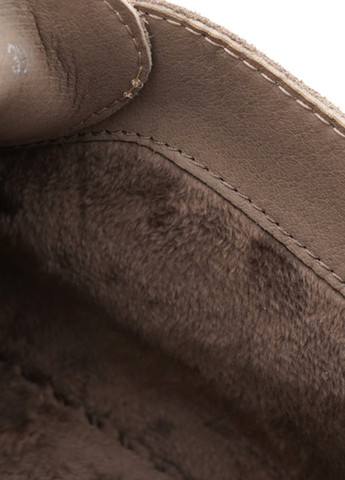 Осенние ботинки дезерты Lola Andy без декора из натуральной замши