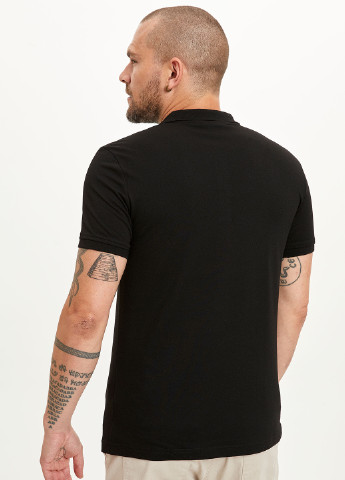 Черная футболка-поло для мужчин DeFacto