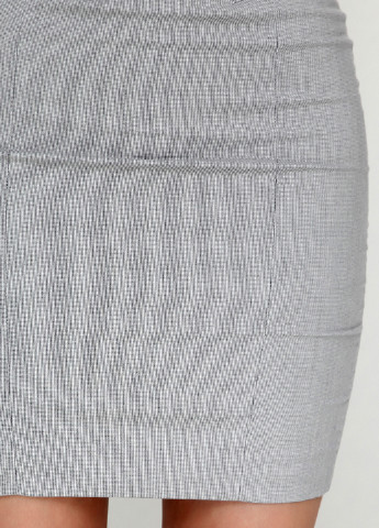 Светло-серая кэжуал в полоску юбка H&M мини