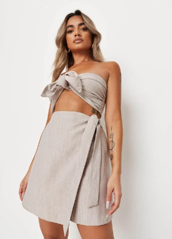 Светло-бежевая кэжуал однотонная юбка Missguided на запах