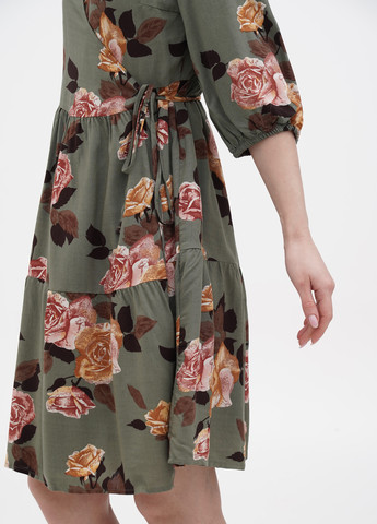 Оливковое (хаки) кэжуал платье на запах Object с цветочным принтом
