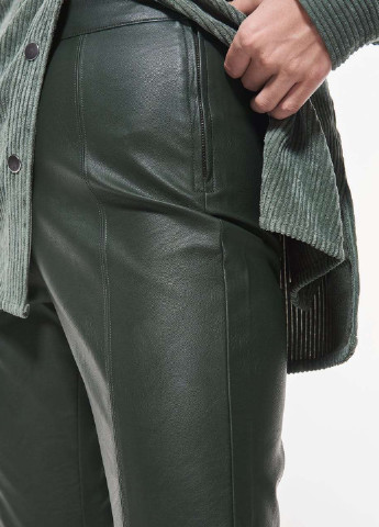 Темно-зеленые кэжуал демисезонные прямые брюки Gina Tricot