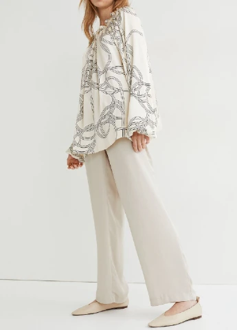 Бежевая блуза H&M
