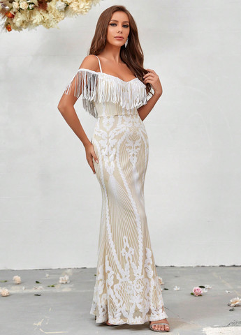 Світло-бежева вечірня сукня з відкритими плечима, годе SHEIN колор блок