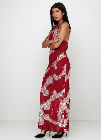 Бордовое вечернее платье с открытыми плечами, с открытой спиной Emilia с цветочным принтом
