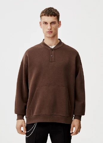 Темно-коричневий світшоти Pull & Bear однотонний без декору (245771361)