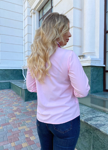 Розовая классическая рубашка однотонная Demma