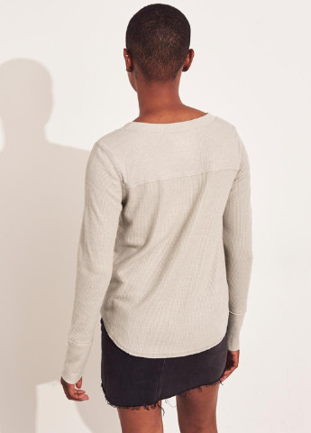 Світло-сірий демісезонний пуловер пуловер Hollister