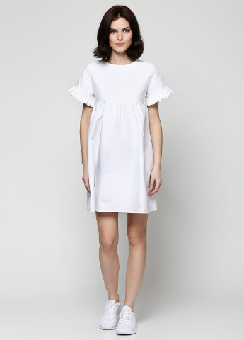 Белое кэжуал платье Basic Story однотонное