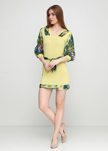 Салатовое кэжуал платье Yuka с абстрактным узором