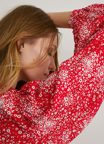 Червона блуза C&A