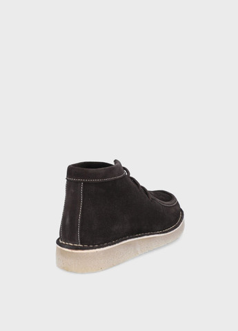 Коричневые зимние ботинки дезерты United Colors of Benetton