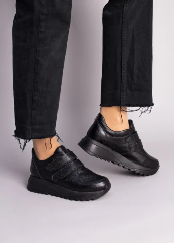 Кросівки ShoesBand Brand чорні демісезони (253915736)