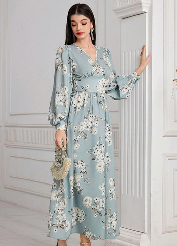 Світло-блакитна кежуал сукня кльош SHEIN з квітковим принтом