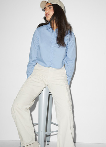 Светло-синяя кэжуал рубашка однотонная C&A