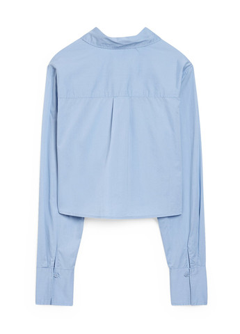 Светло-синяя кэжуал рубашка однотонная C&A