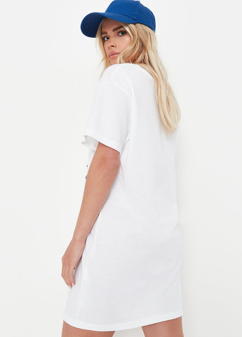 Белое повседневный платье платье-футболка Missguided с надписью
