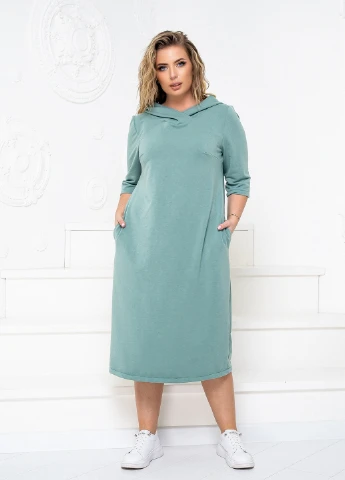 Мятное кэжуал платье приталенного силуэта InFashion однотонное