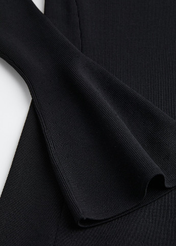 Черное деловое платье H&M однотонное