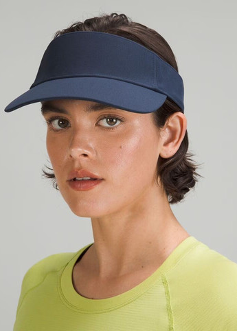 Козырек Lululemon Athletica (348077175)