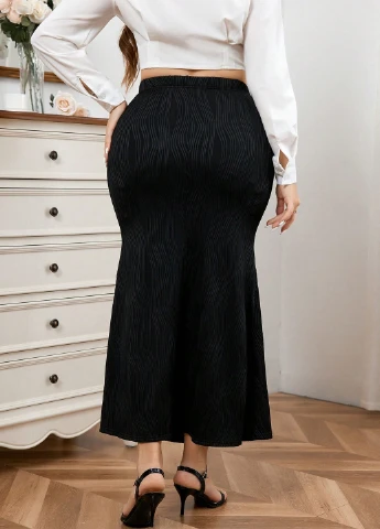 Черная кэжуал однотонная юбка SHEIN годе