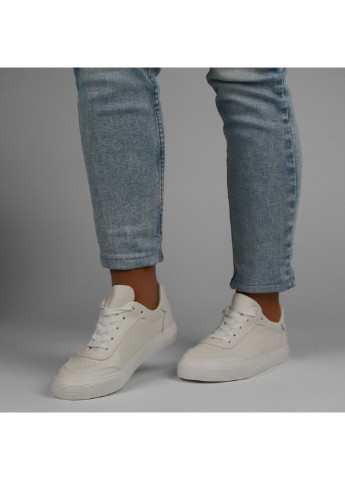 Білі осінні жіночі кросівки 198015 Renzoni