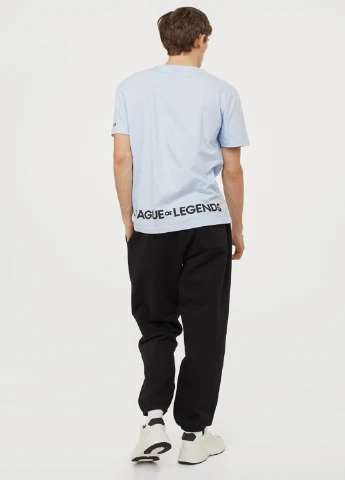 Светло-голубая футболка H&M