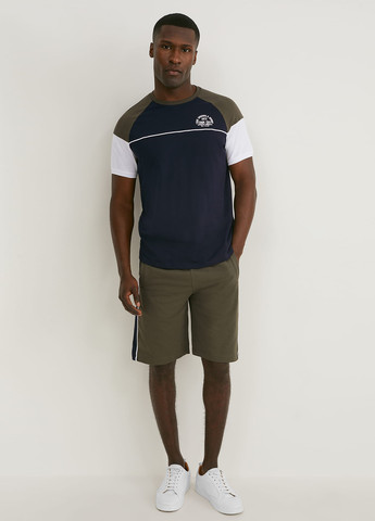 Комбинированный летний комплект (футболка, шорты, поло) C&A