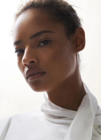 Біла блуза Massimo Dutti