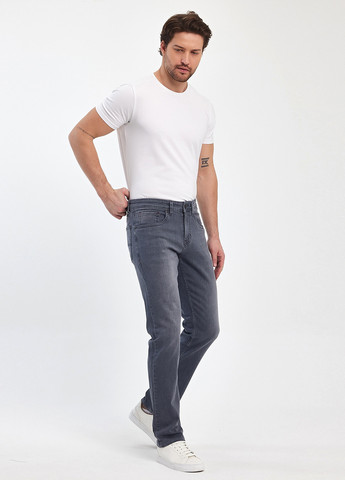 Серые демисезонные прямые джинсы Trend Collection