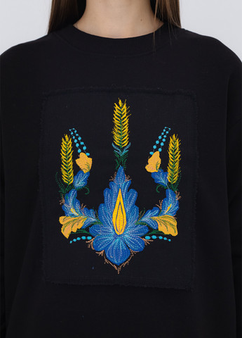 Черный свитшот Nora Kvittin однотонный вышивка, нашивки (301079956)