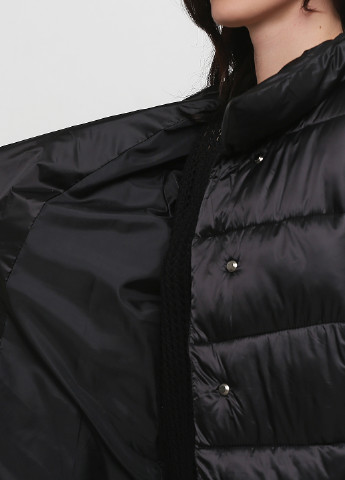 Чорна зимня куртка Kagihao