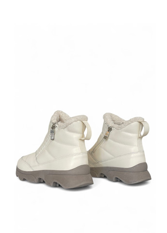 Зимние ботинки Meego без декора