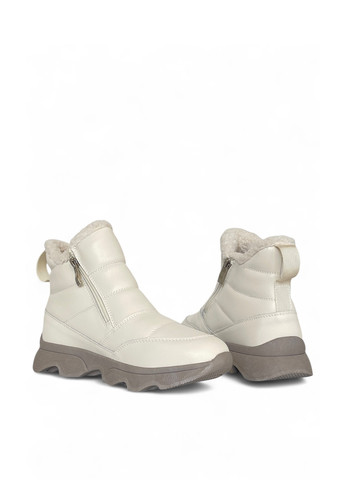 Зимние ботинки Meego без декора