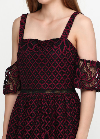 Бордова кежуал сукня Francesca's з геометричним візерунком