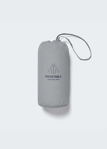 Сіра демісезонна вітровка Uniqlo