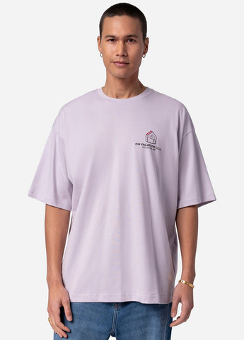 Футболка On Vacation (307025960)