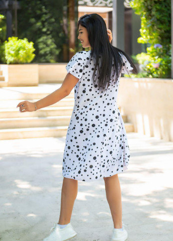 Білий женское платье в горошек белого цвета 373635 New Trend