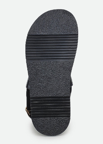 Модні жіночі босоніжки на платформі чорні з ланцюгами і шипами 40 Fashion (230370286)