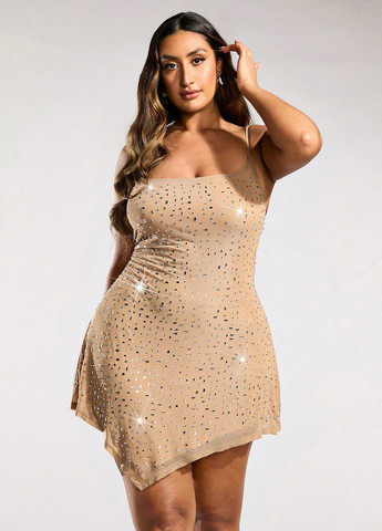 Светло-бежевое коктейльное платье платье-комбинация, с открытой спиной, с открытыми плечами SHEIN однотонное