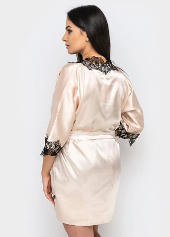 Бежевый демисезонный комплект (халат, топ, шорты) Ghazel